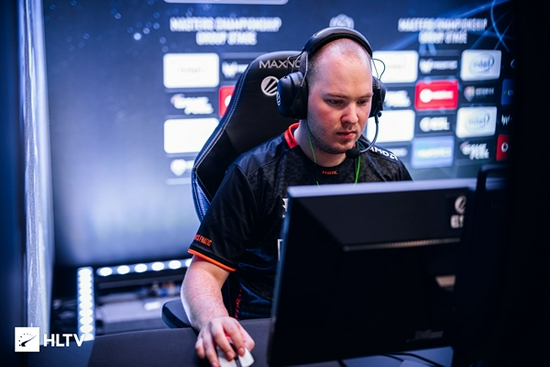 电竞专业毕业生的崛起与挑战